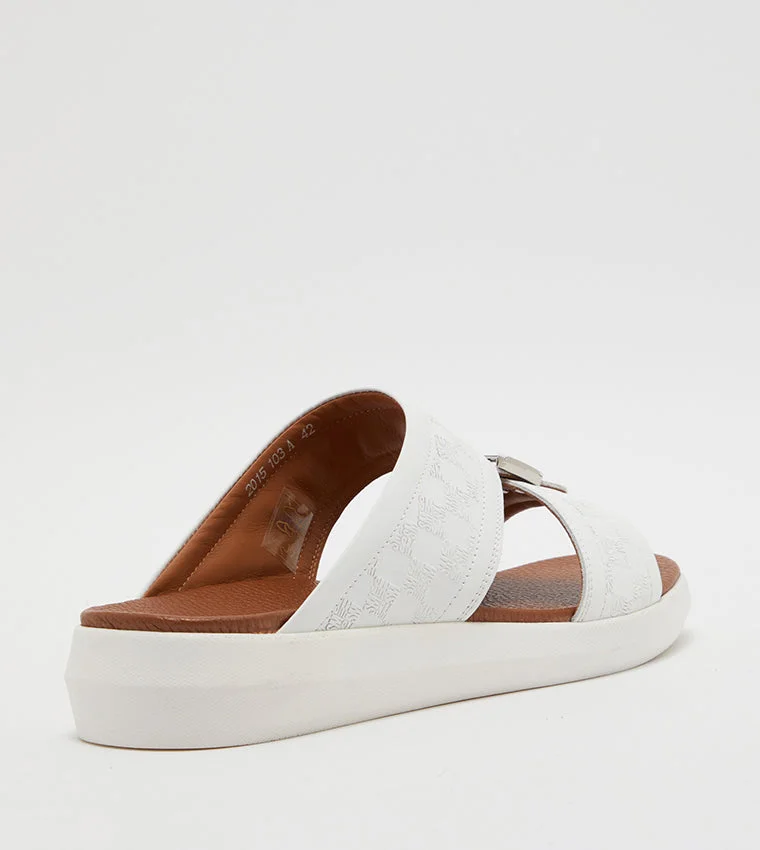 STEVE MADDEN  Steve madden white men's sandals for Men | Best Price UAE
